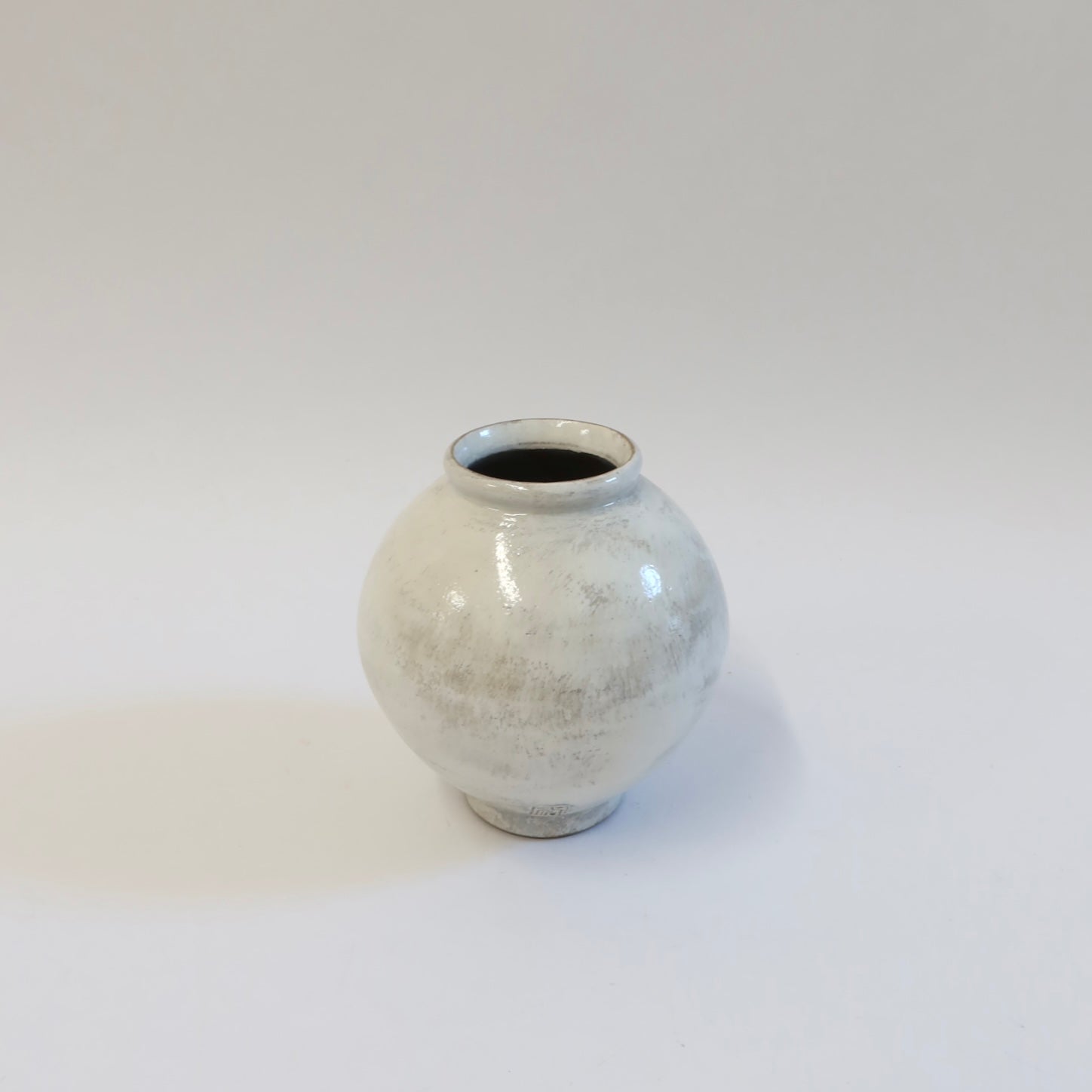 Korean Guiyal Buncheong Moon jar, H 4.75"