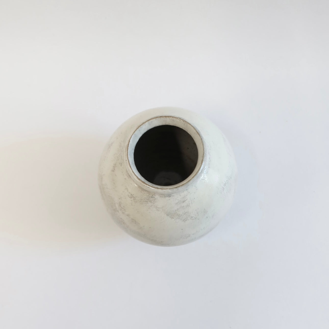 Korean Guiyal Buncheong Moon jar, H 4.75"
