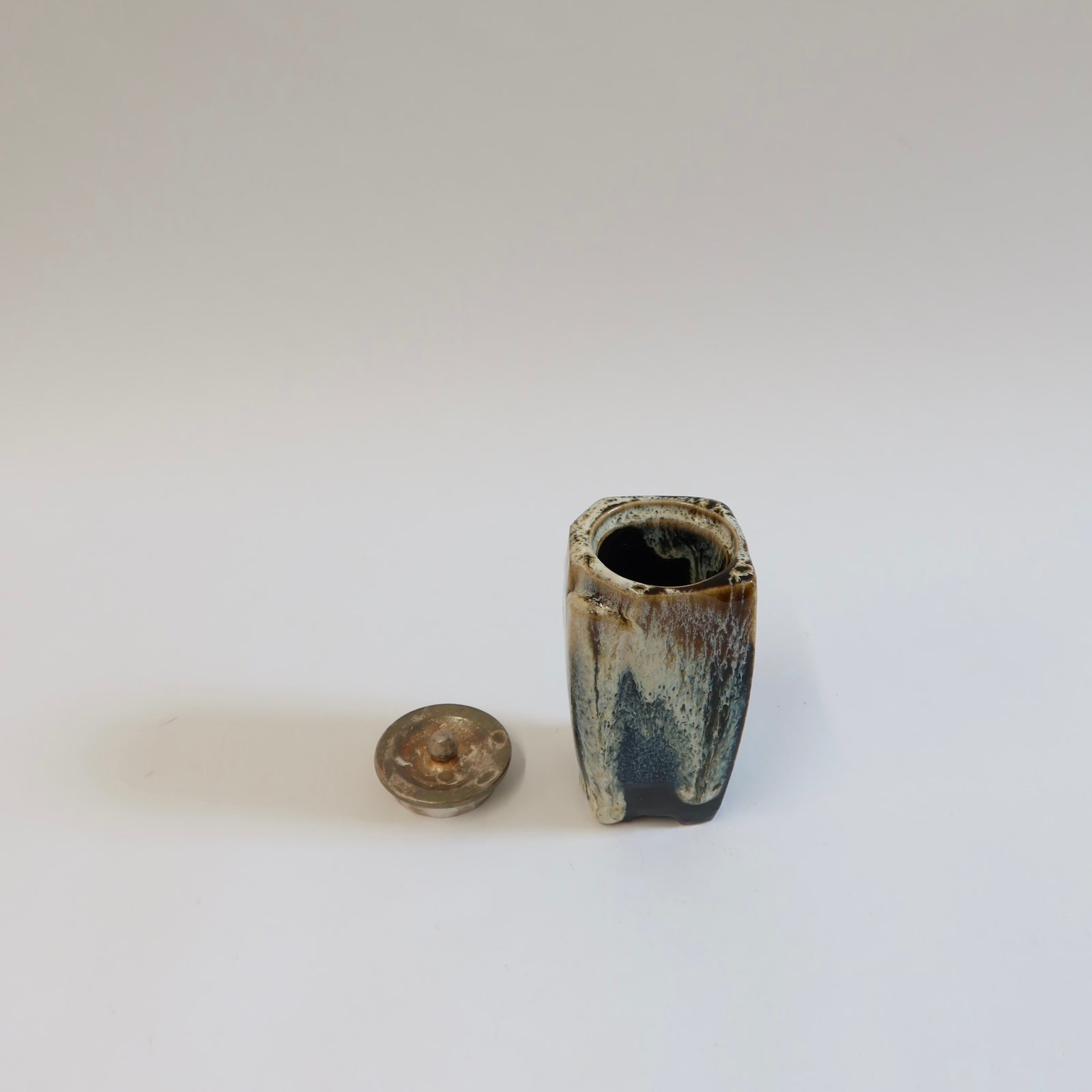 Korean Hoeryung Glazed Tea Caddy