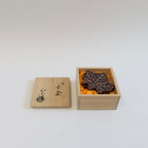 Japanese Raku kōgō (香合) with Paulownia Motif