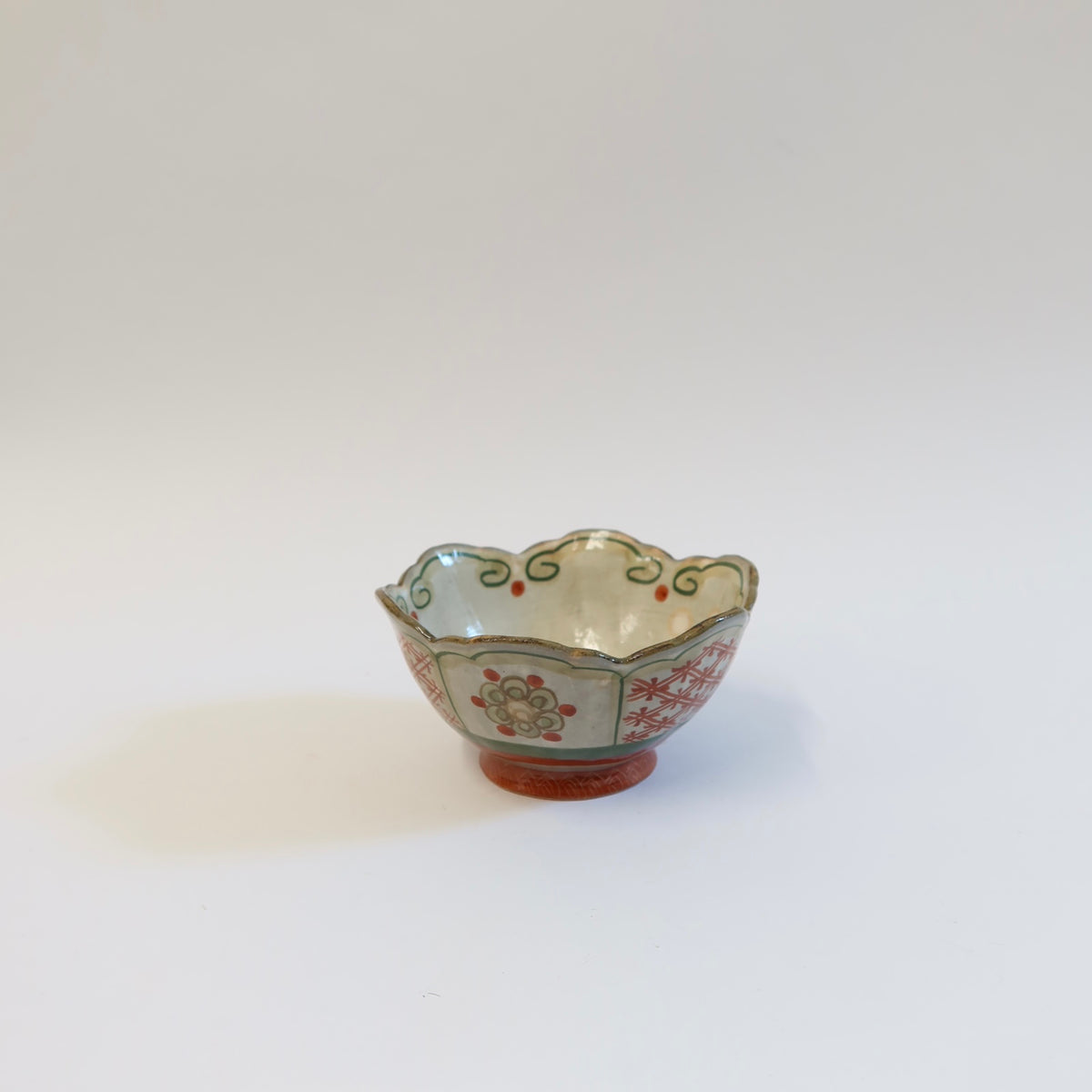 Japanese Hand-Painted Floral Ceramic Rinka Bowl, L
