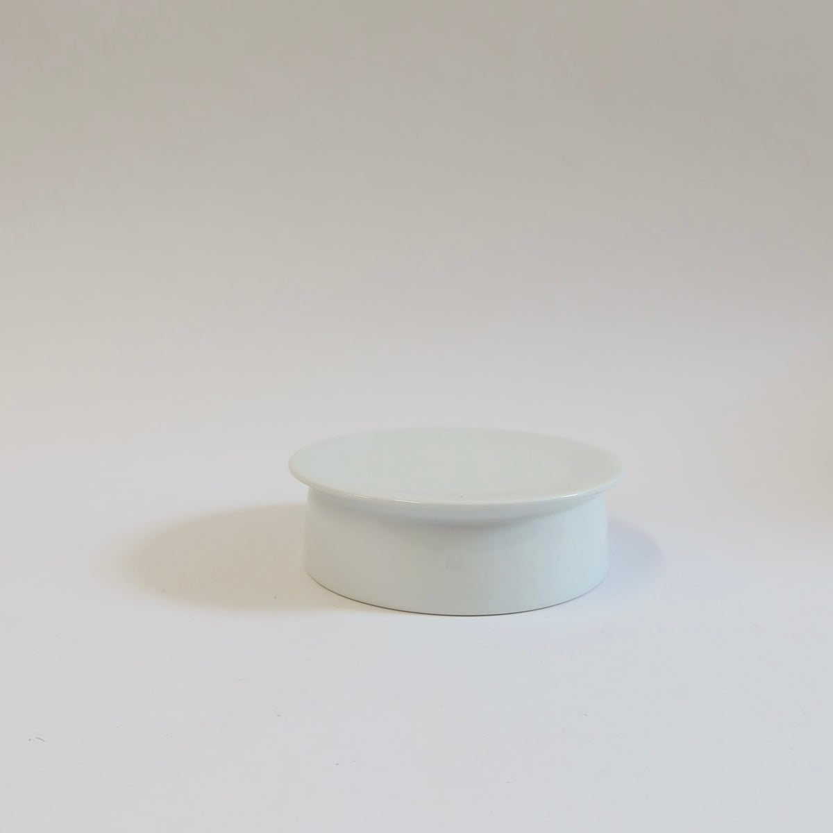 Korean Baekja Porcelain Plates, Cloud-shaped Details, 2 Sizes