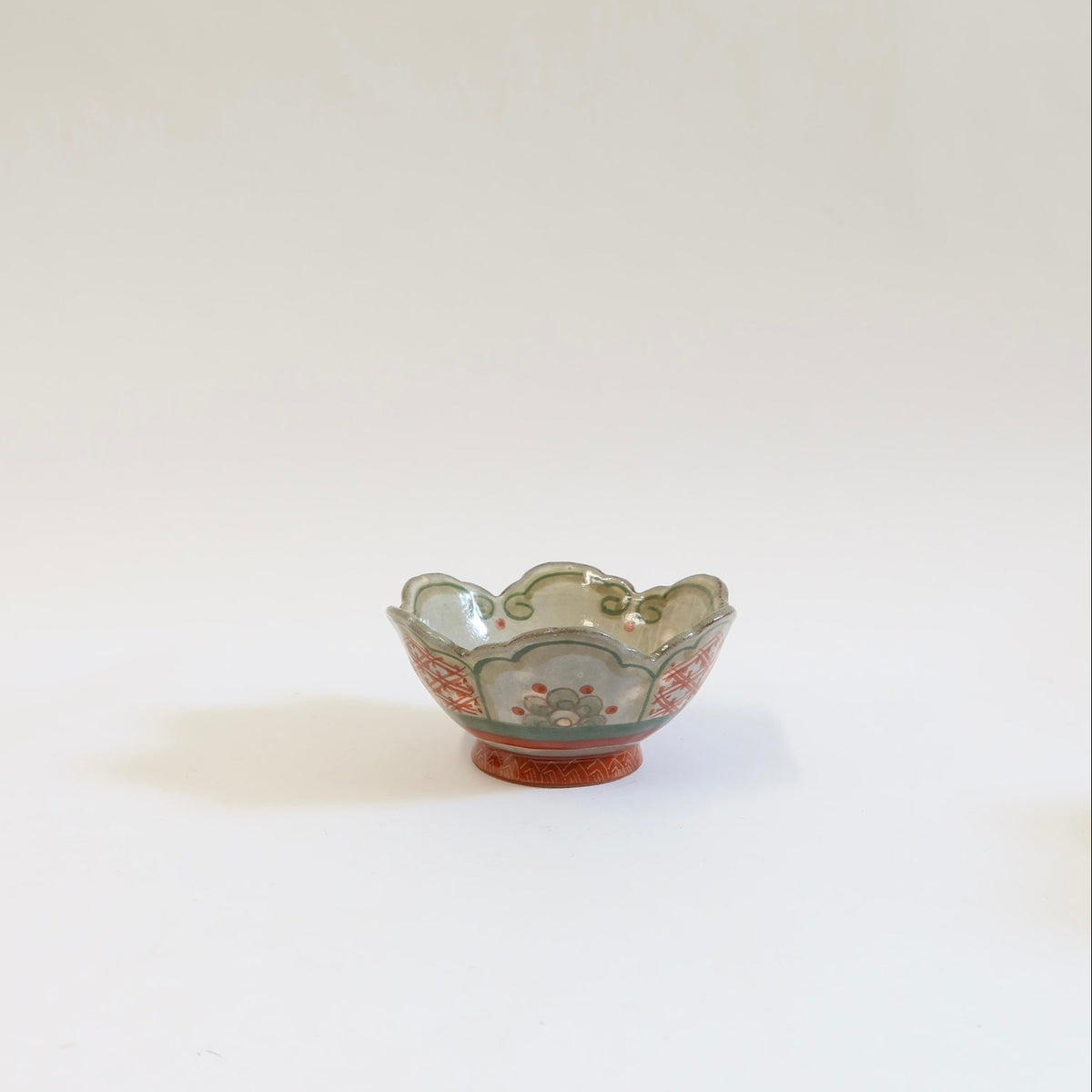 Japanese Hand-Painted Floral Ceramic Rinka Bowl, S