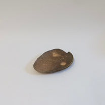 Travel edition: Japanese Wood-fired Shigaraki Leaf-shaped Plate