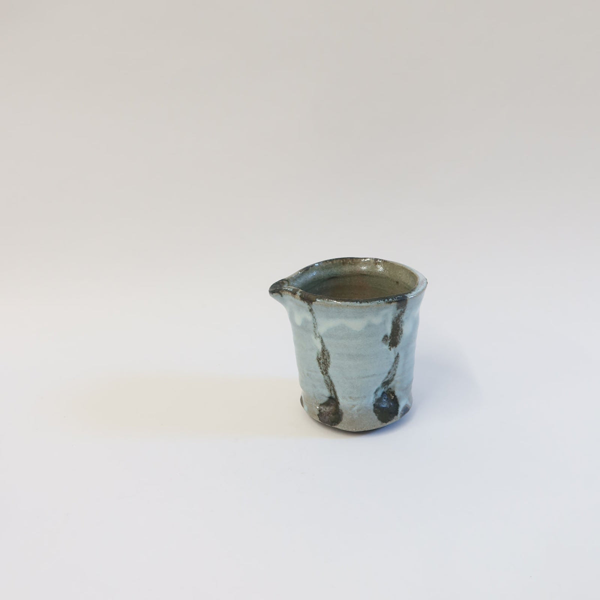 Japanese  Iron-Painted Ash Glazed Katakuchi &amp; Guinomi