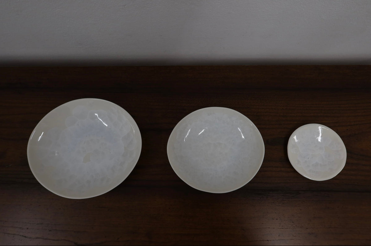 Japanese White Crystalline Glaze Shallow Bowl, M