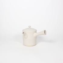 Japanese Tokoname Ceramic Kyusu Tea Pot II, Ivory