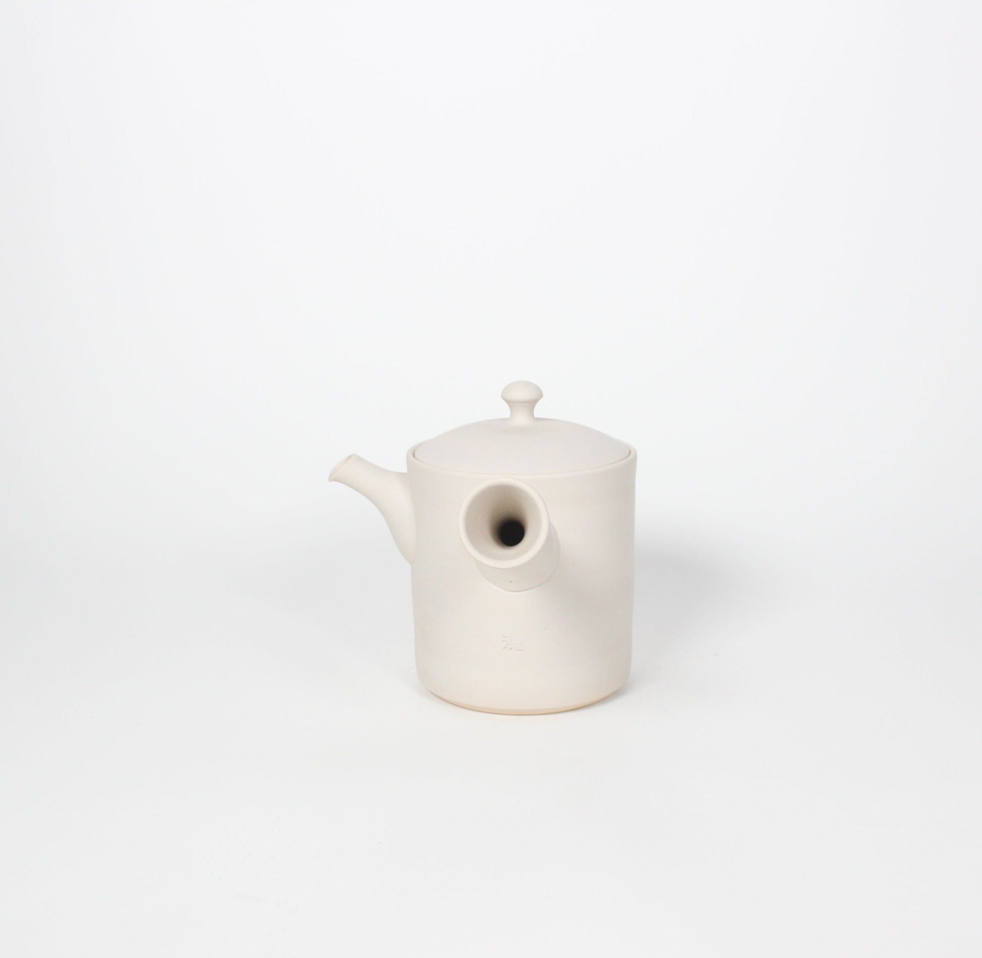 Japanese Tokoname Ceramic Kyusu Tea Pot II, Ivory