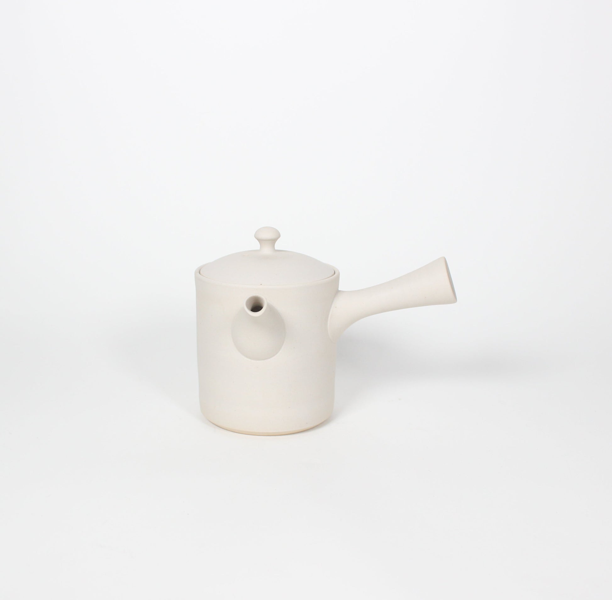 Japanese Tokoname Ceramic Kyusu Tea Pot II, Ivory