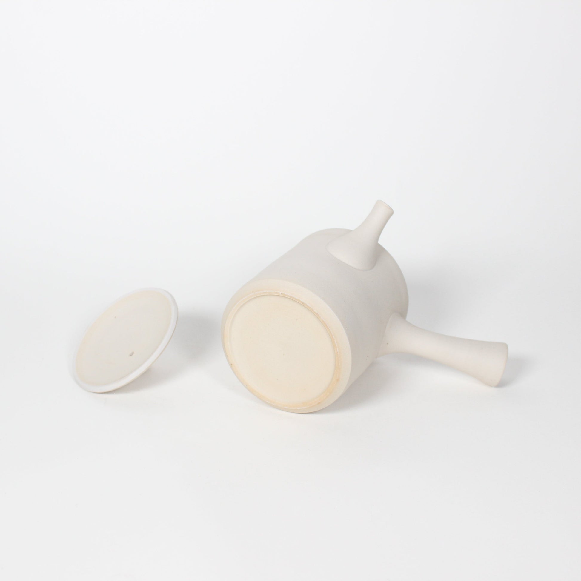 Japanese Tokoname Ceramic Kyusu Tea Pot II, Ivory