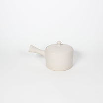 Japanese Tokoname Ceramic Kyusu Tea Pot I, Ivory
