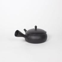 Japanese Tokoname Ceramic Kyusu Round Tea Pot, Black