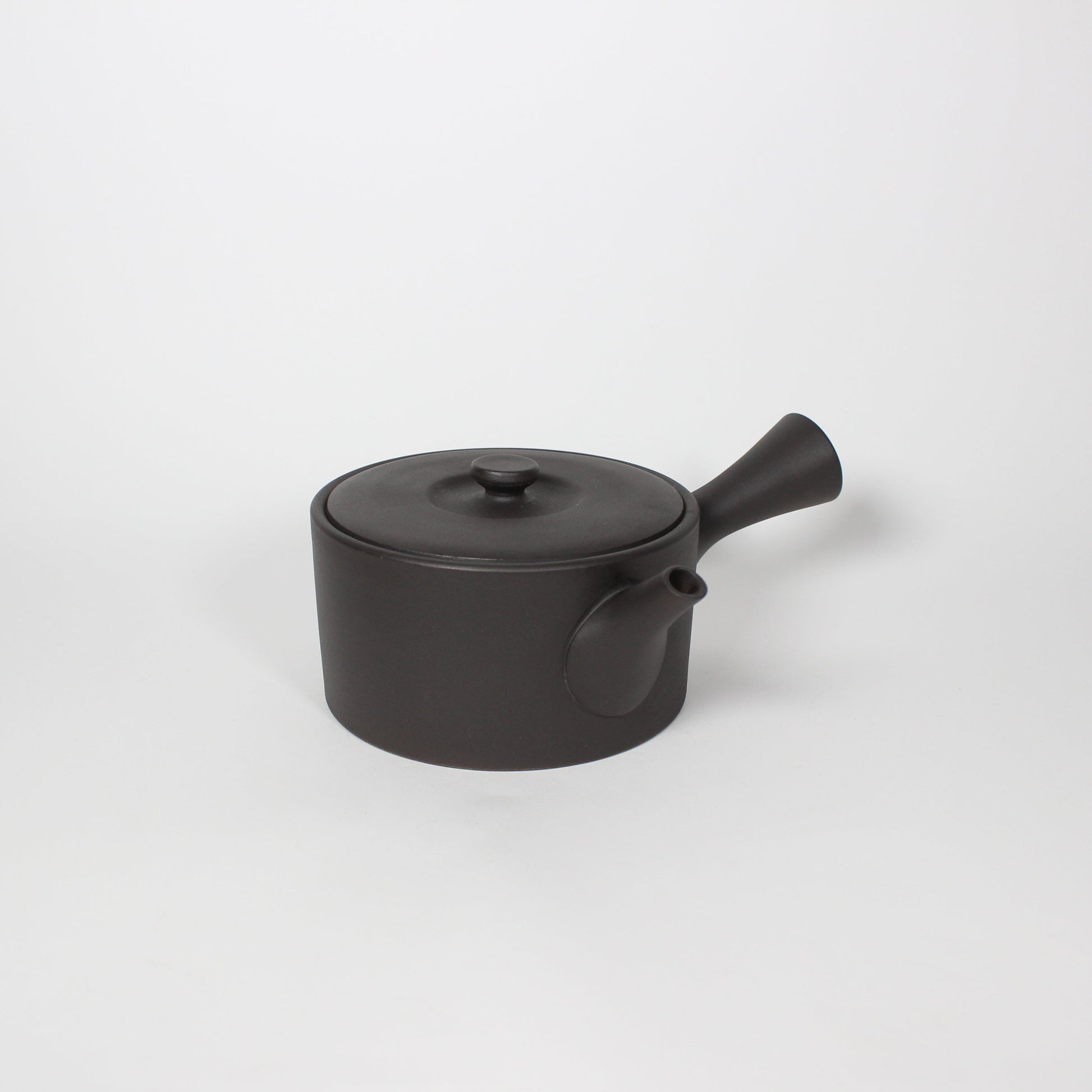Japanese Tokoname Ceramic Kyusu Tea Pot, Dark Brown