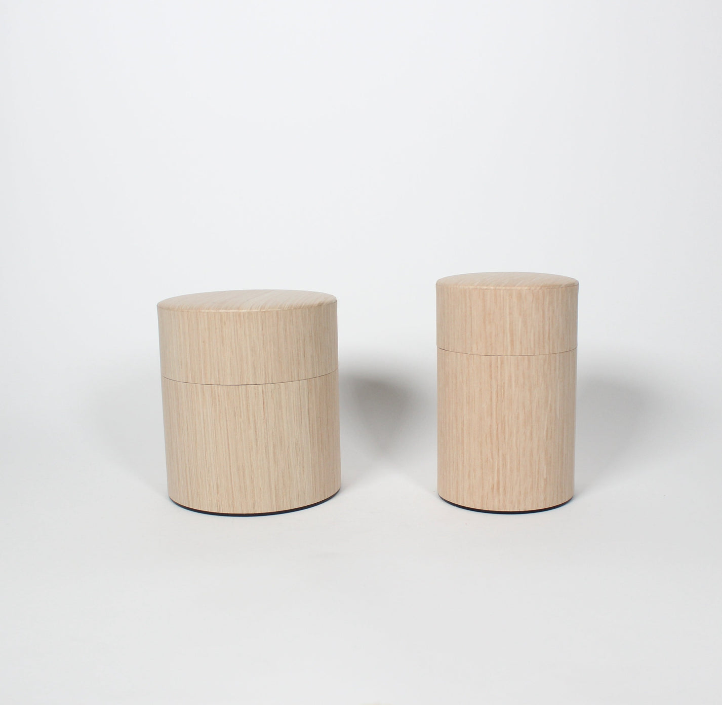 Japanese Handmade Kotodo Oak Veneer Tin-Plated Steel Tea Canister, 2 Sizes