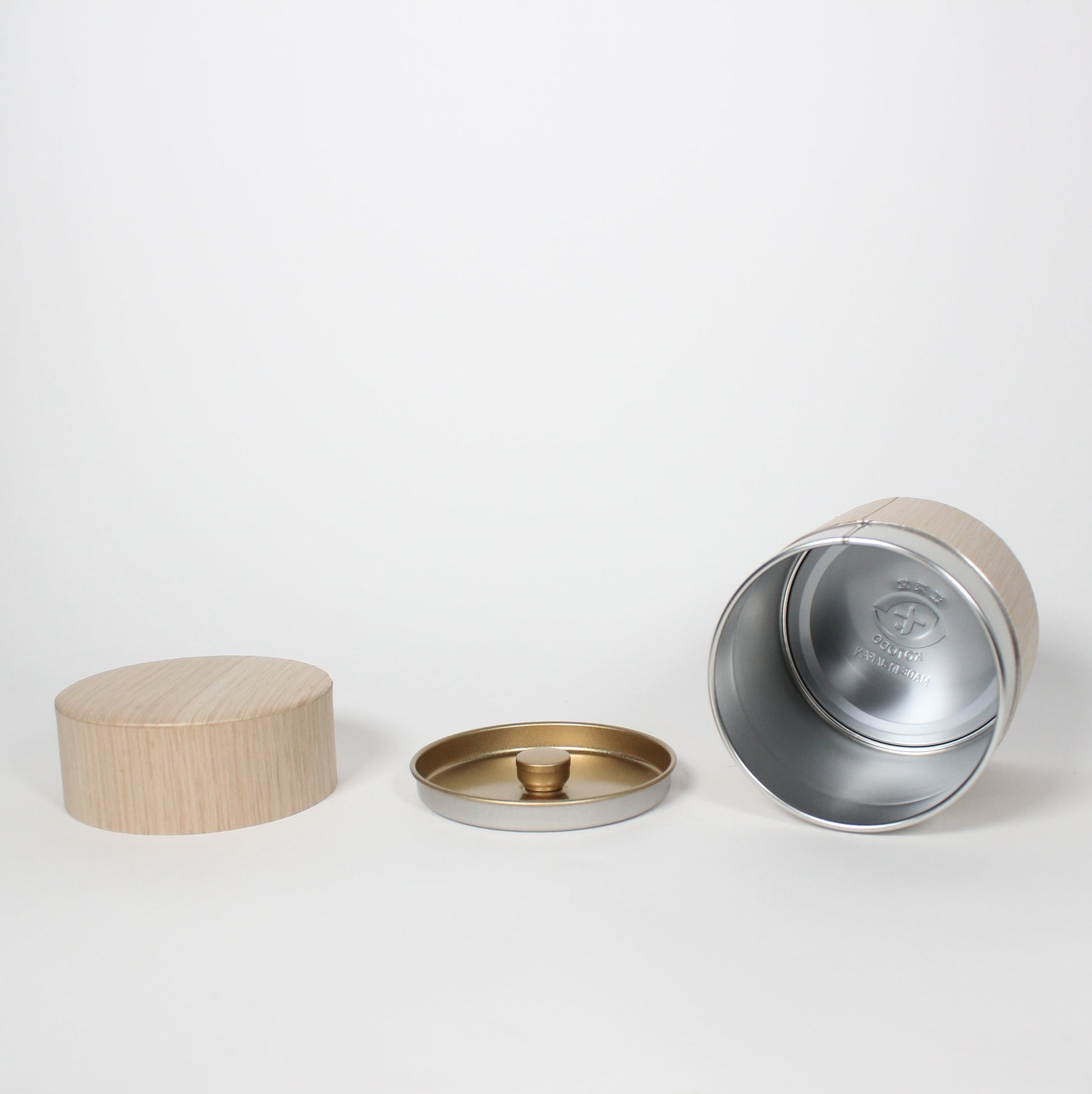 Japanese Handmade Kotodo Oak Veneer Tin-Plated Steel Tea Canister, 2 Sizes