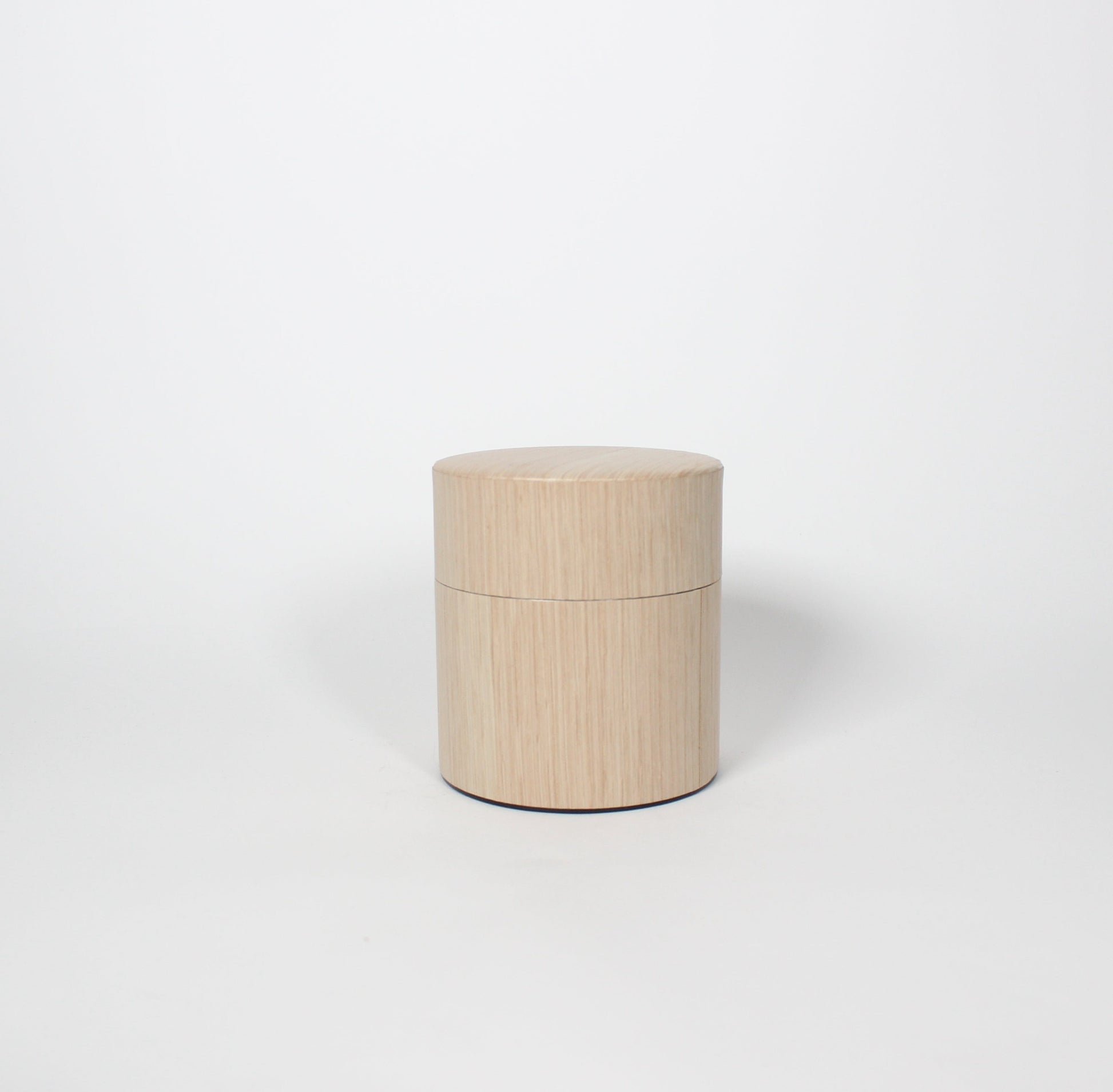 Japanese Handmade Kotodo Oak Veneer Tin-Plated Steel Tea Canister, 2 Sizes