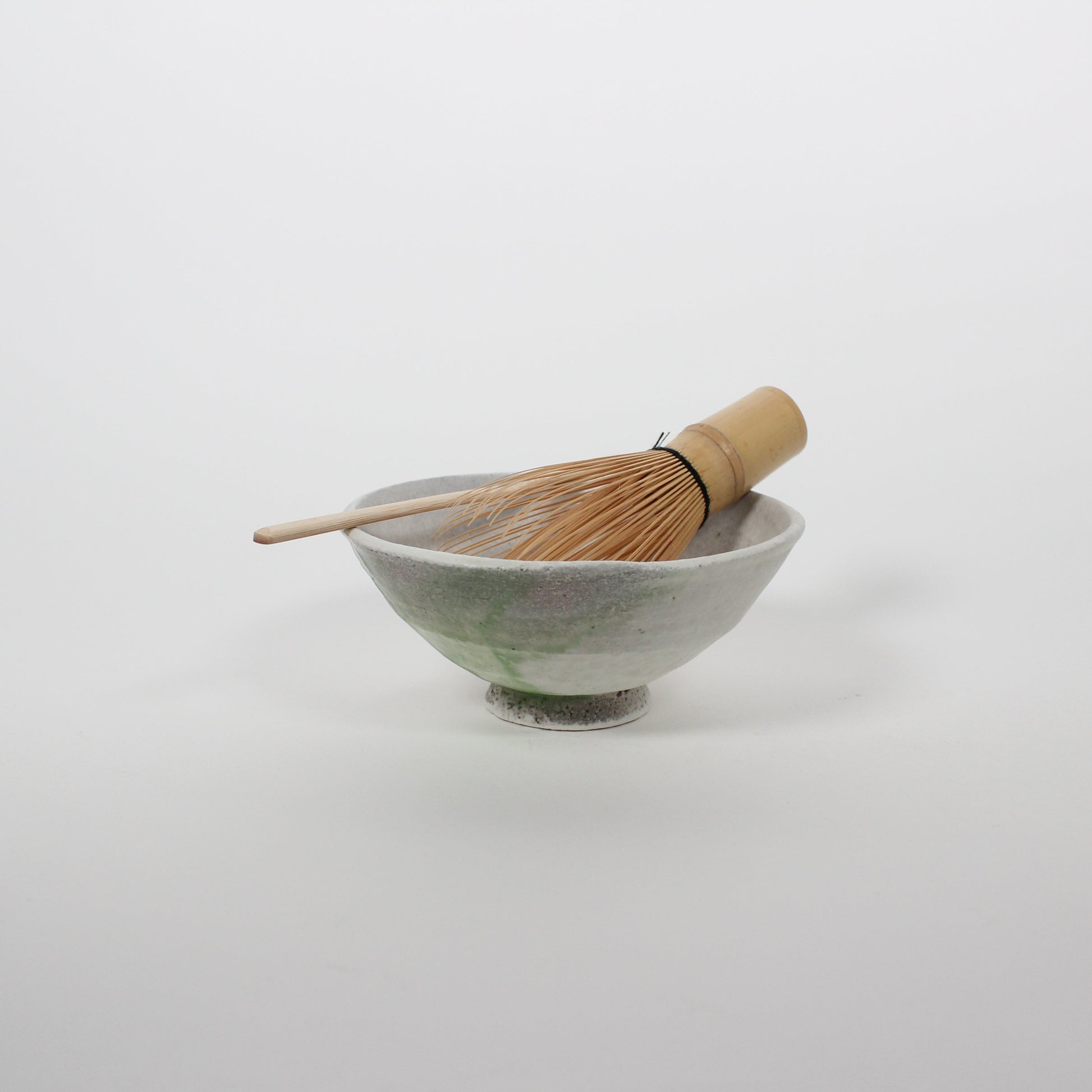 Japanese Shigaraki Ceramic Matcha Tea Bowl, White &amp; Green