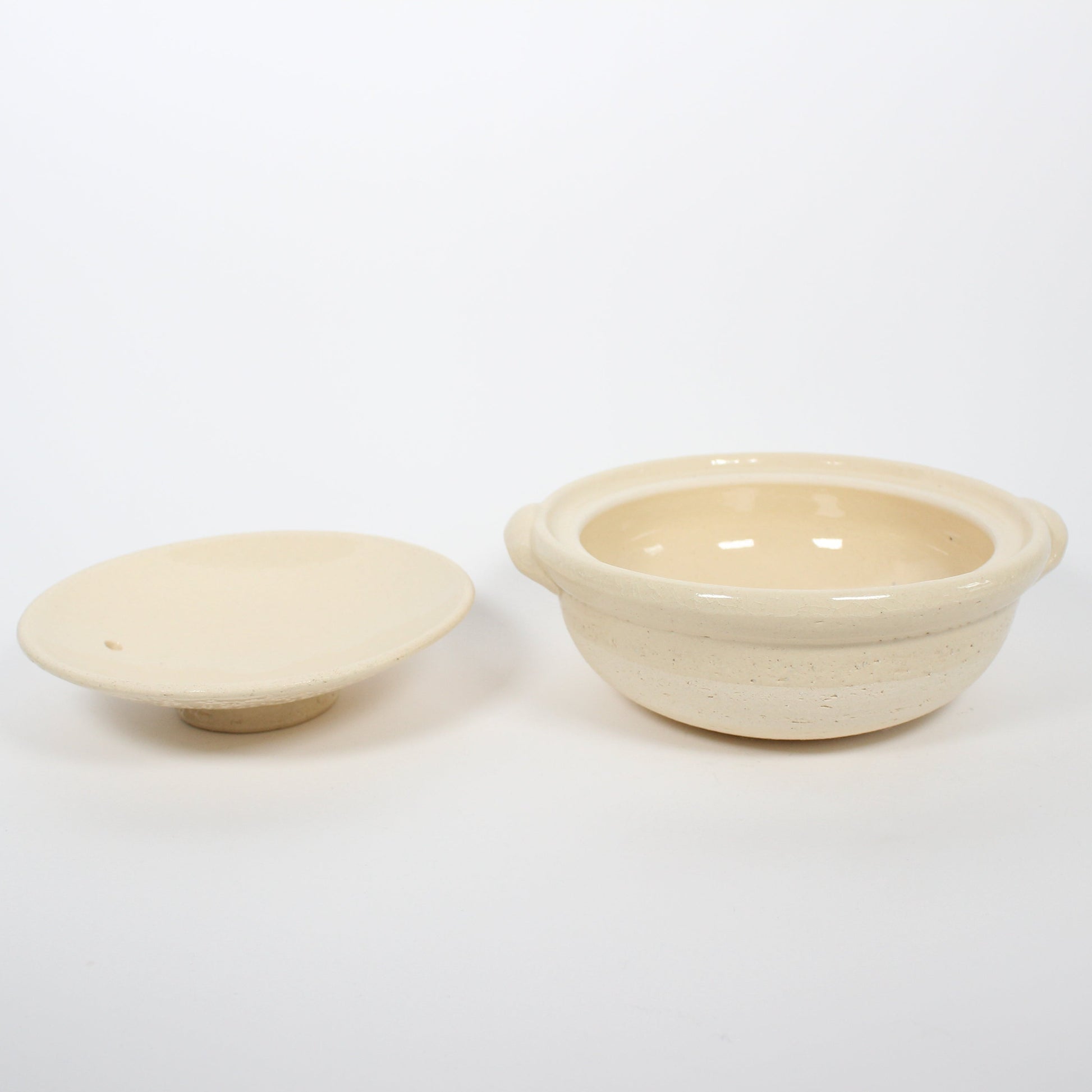 Japanese Iga-yaki Donabe Cooking Pot, Beige