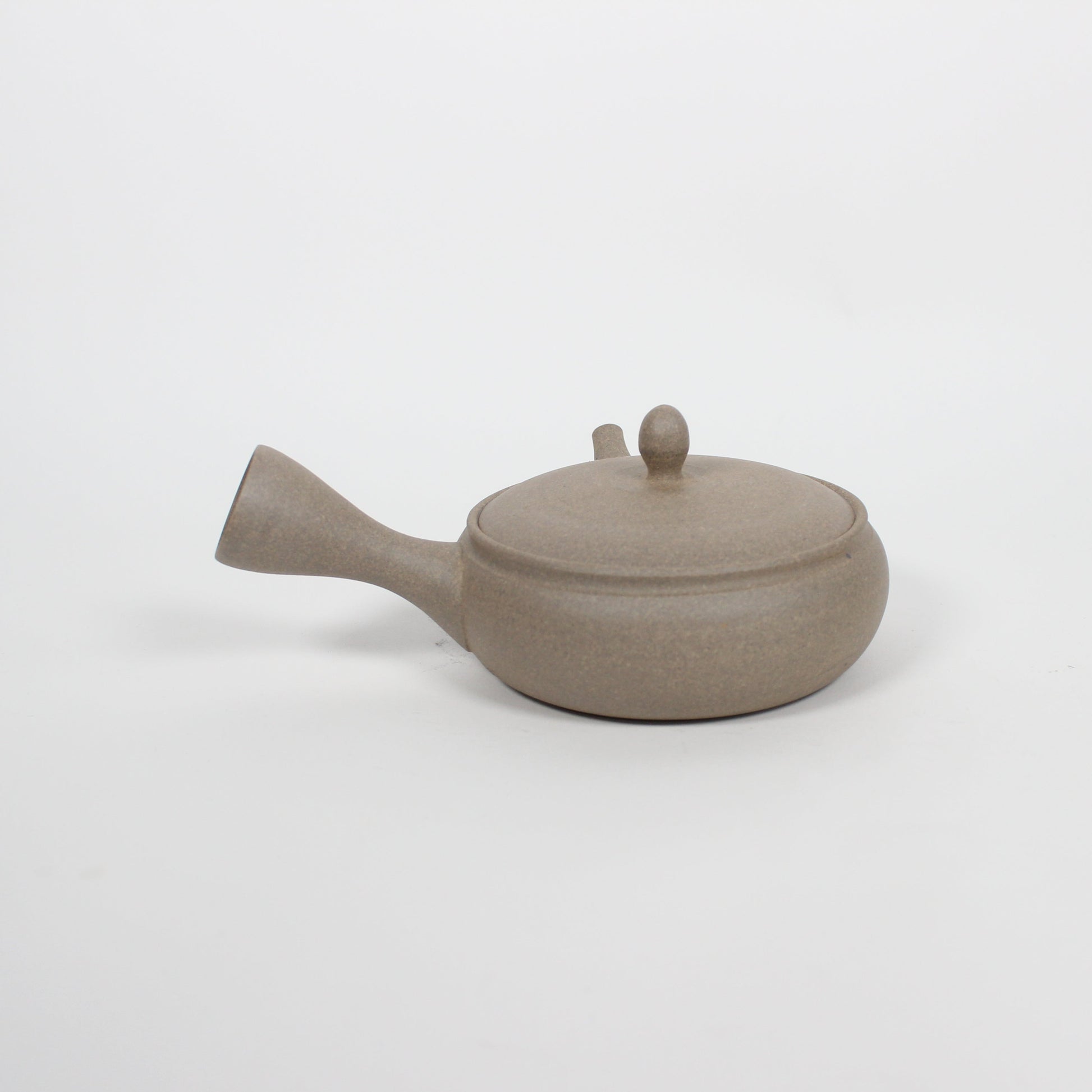 Japanese Tokoname Ceramic Kyusu Flat Tea Pot, Beige