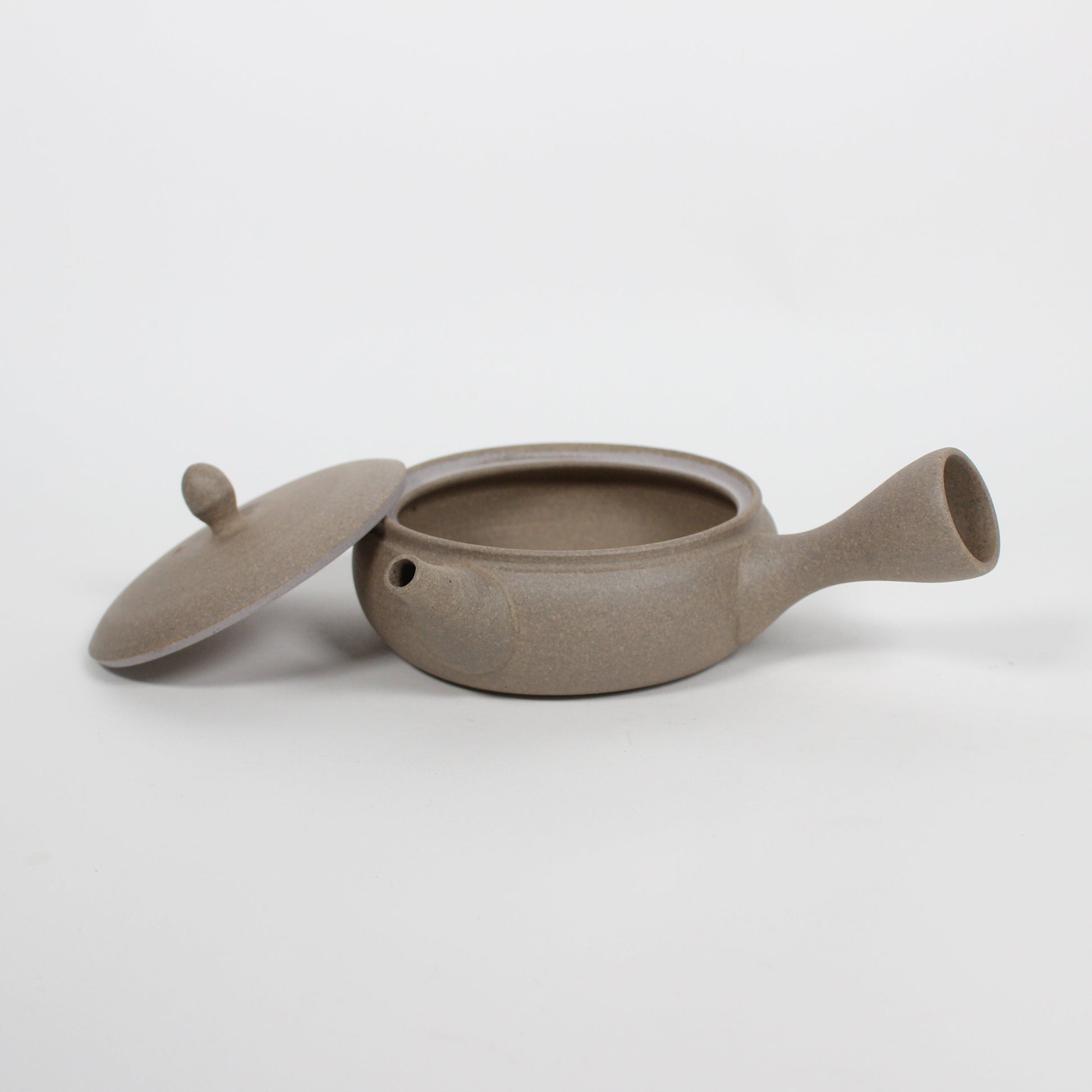 Japanese Tokoname Ceramic Kyusu Flat Tea Pot, Beige