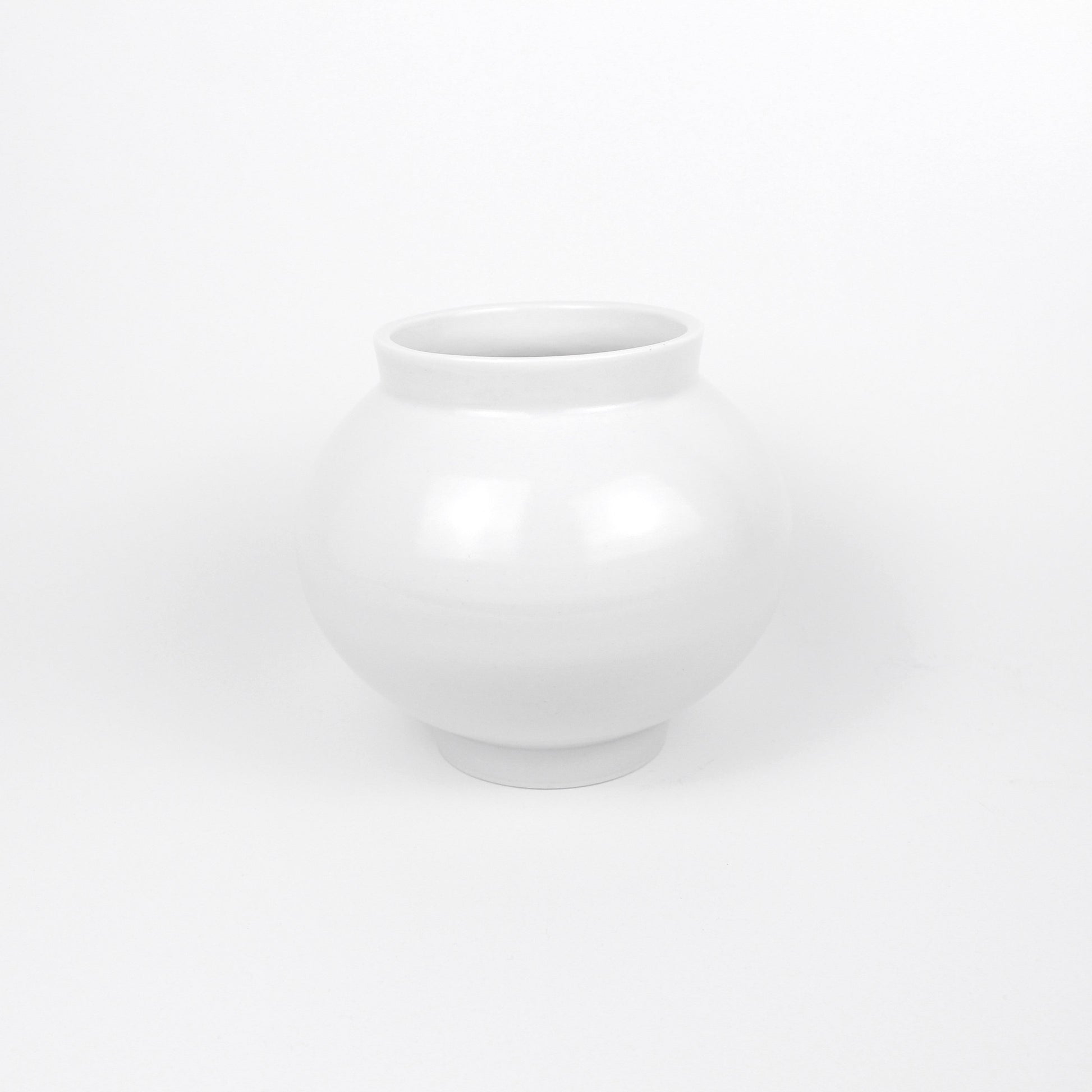 Korean Baekja White Ceramic Moon Jar, H 5.25&quot;