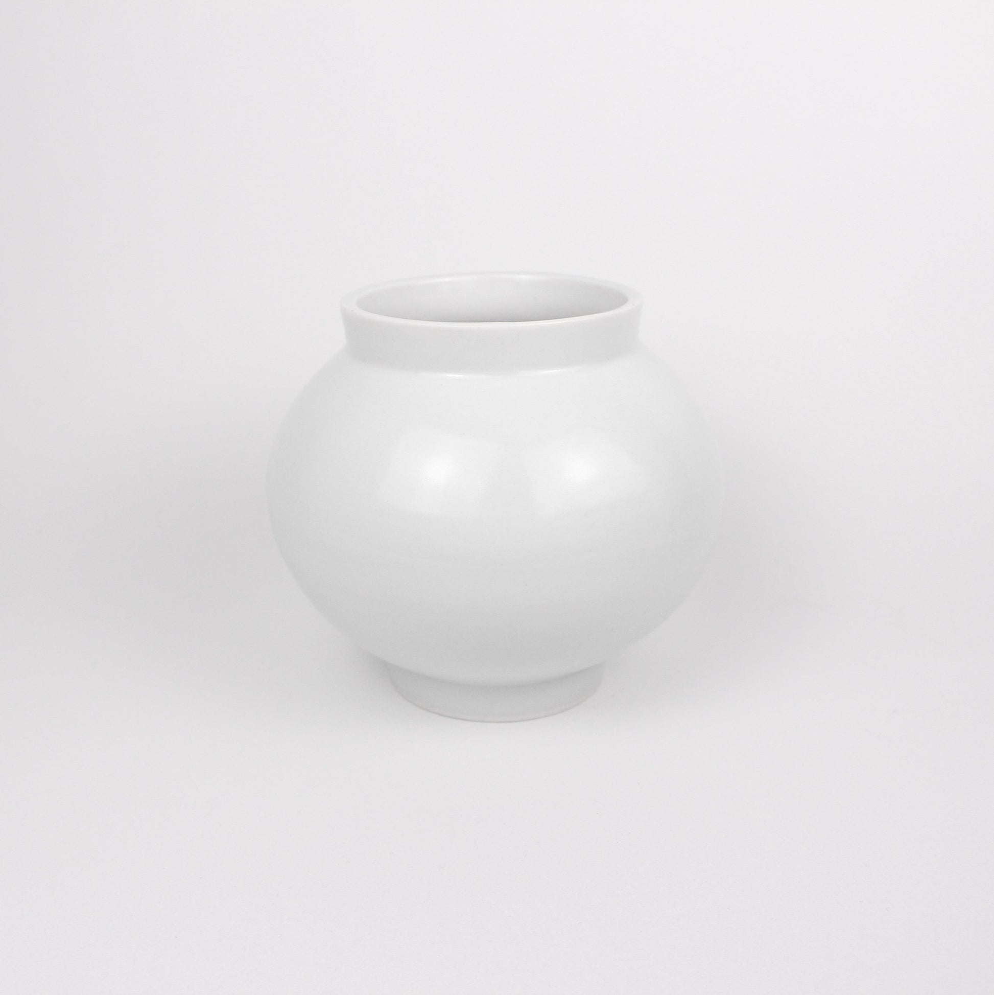 Korean Baekja White Ceramic Moon Jar, H 5.25&quot;