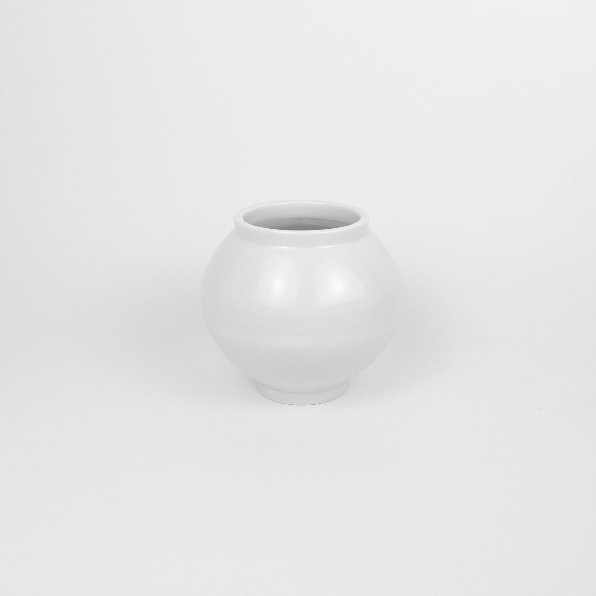 Korean Baekja White Ceramic Moon Jar, H 4&quot;