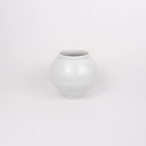Korean Baekja White Ceramic Moon Jar, H 4&quot;