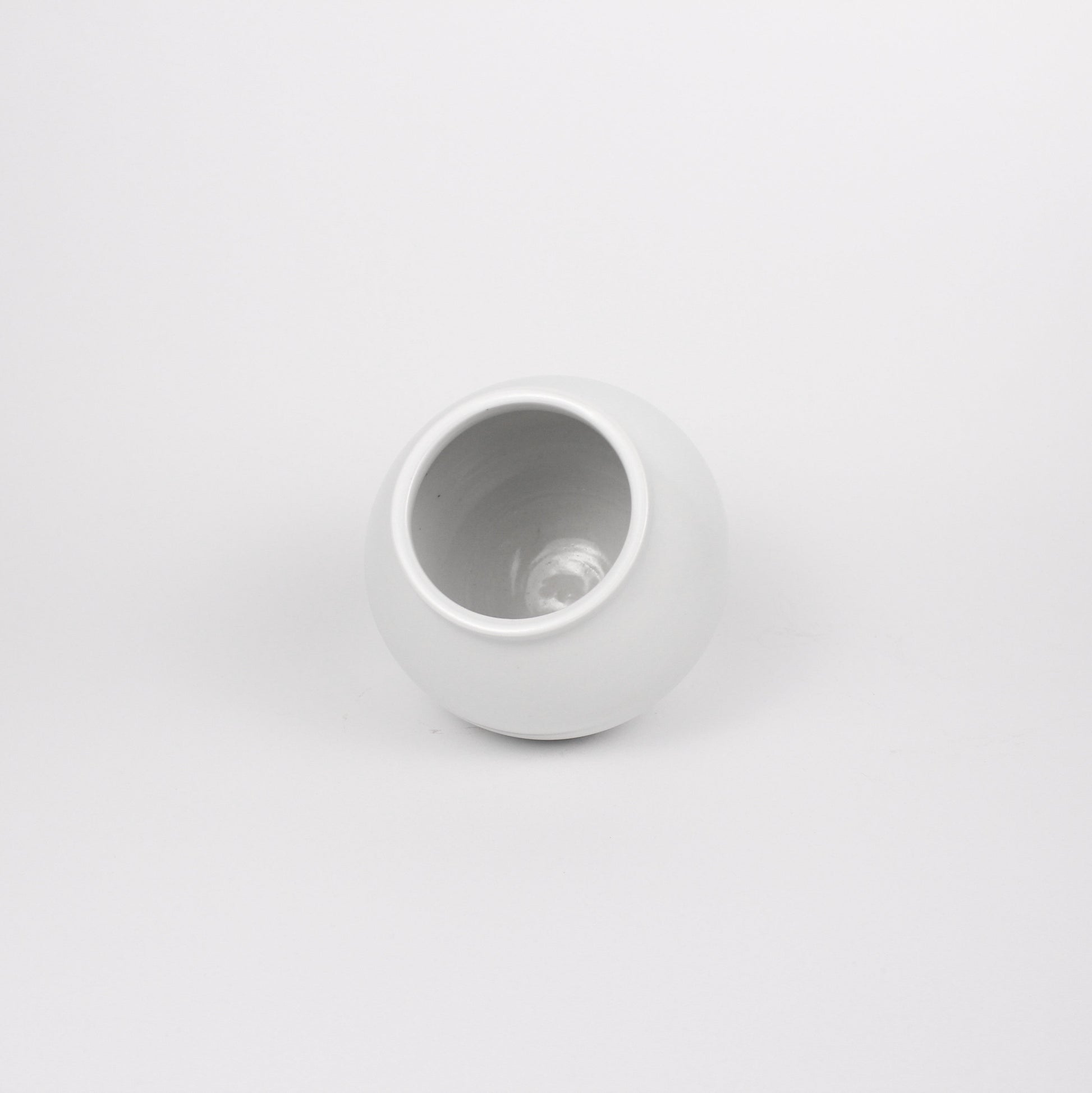 Korean Baekja White Ceramic Moon Jar, H 4&quot;