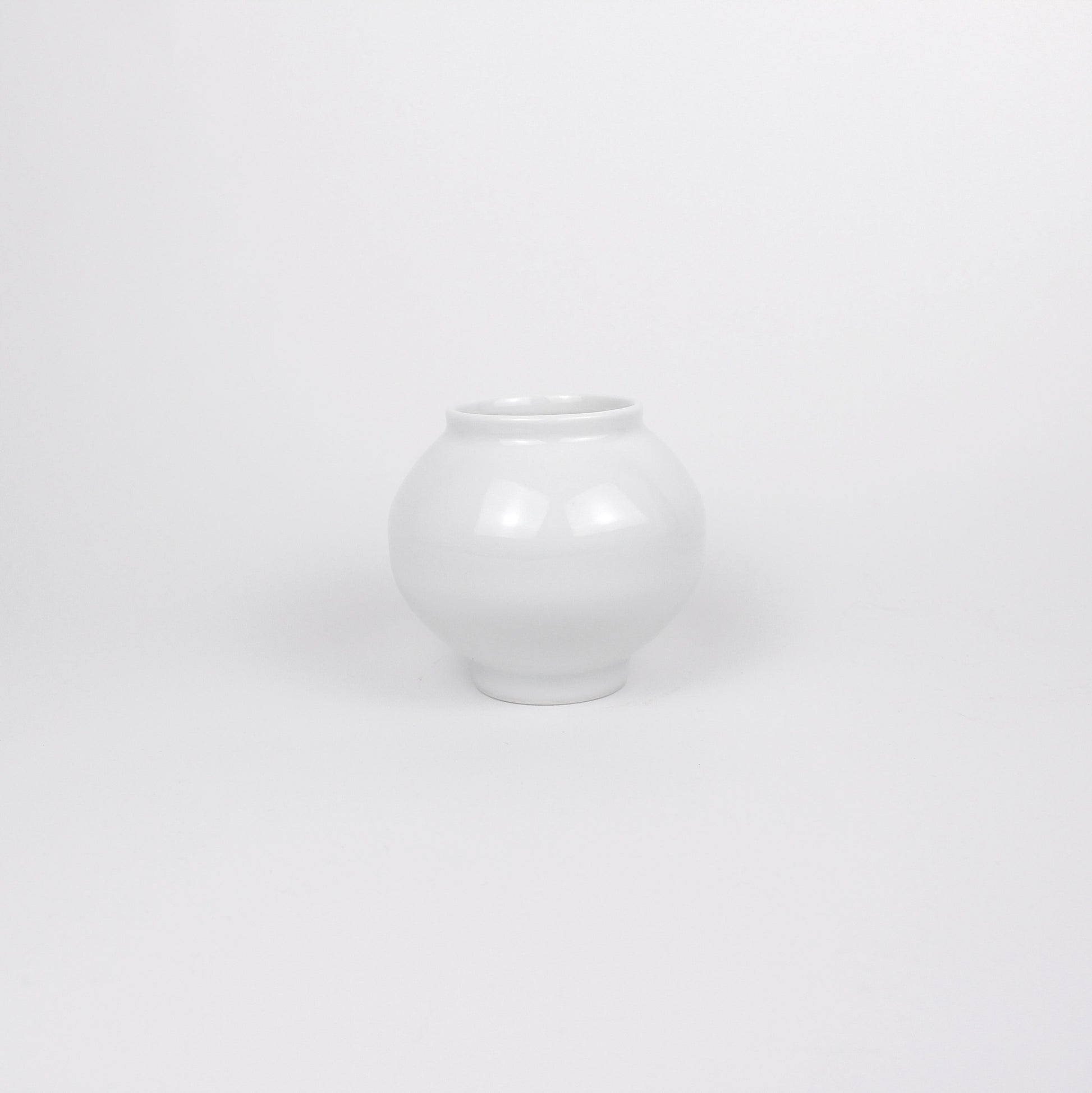 Korean Baekja White Ceramic Moon Jar, H 3.5&quot;