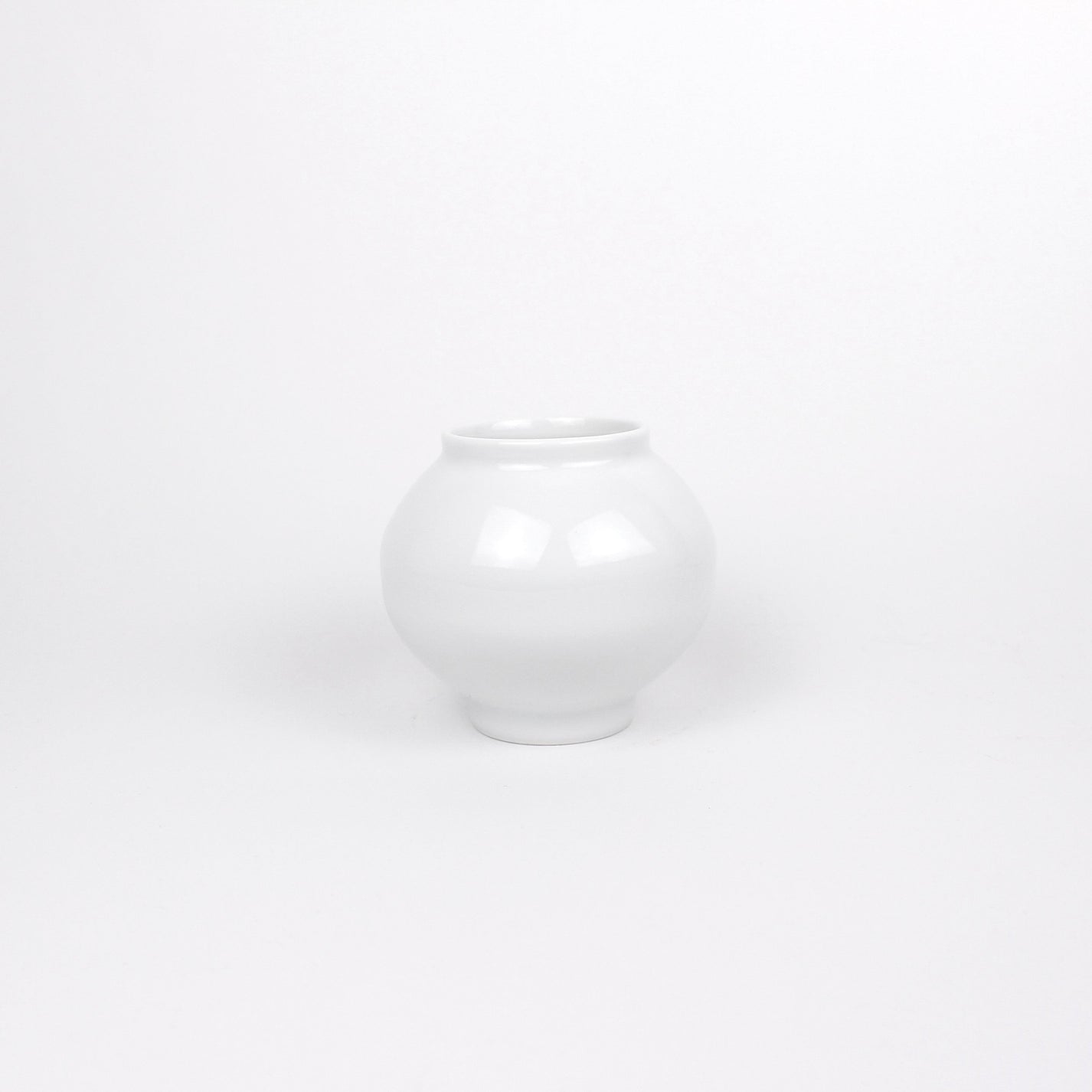 Korean Baekja White Ceramic Moon Jar, H 3.5&quot;