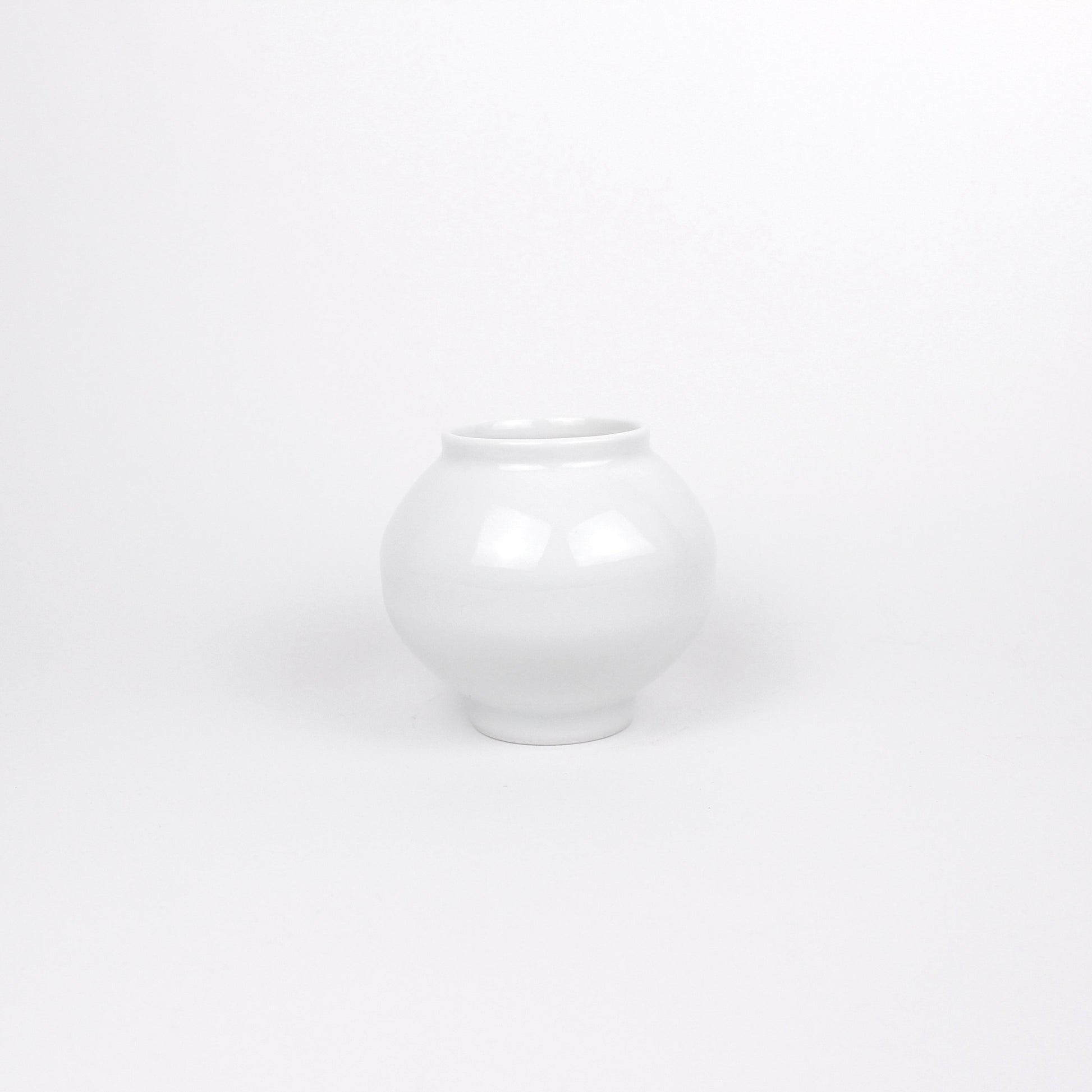 Korean Baekja White Ceramic Moon Jar, H 3.5&quot;