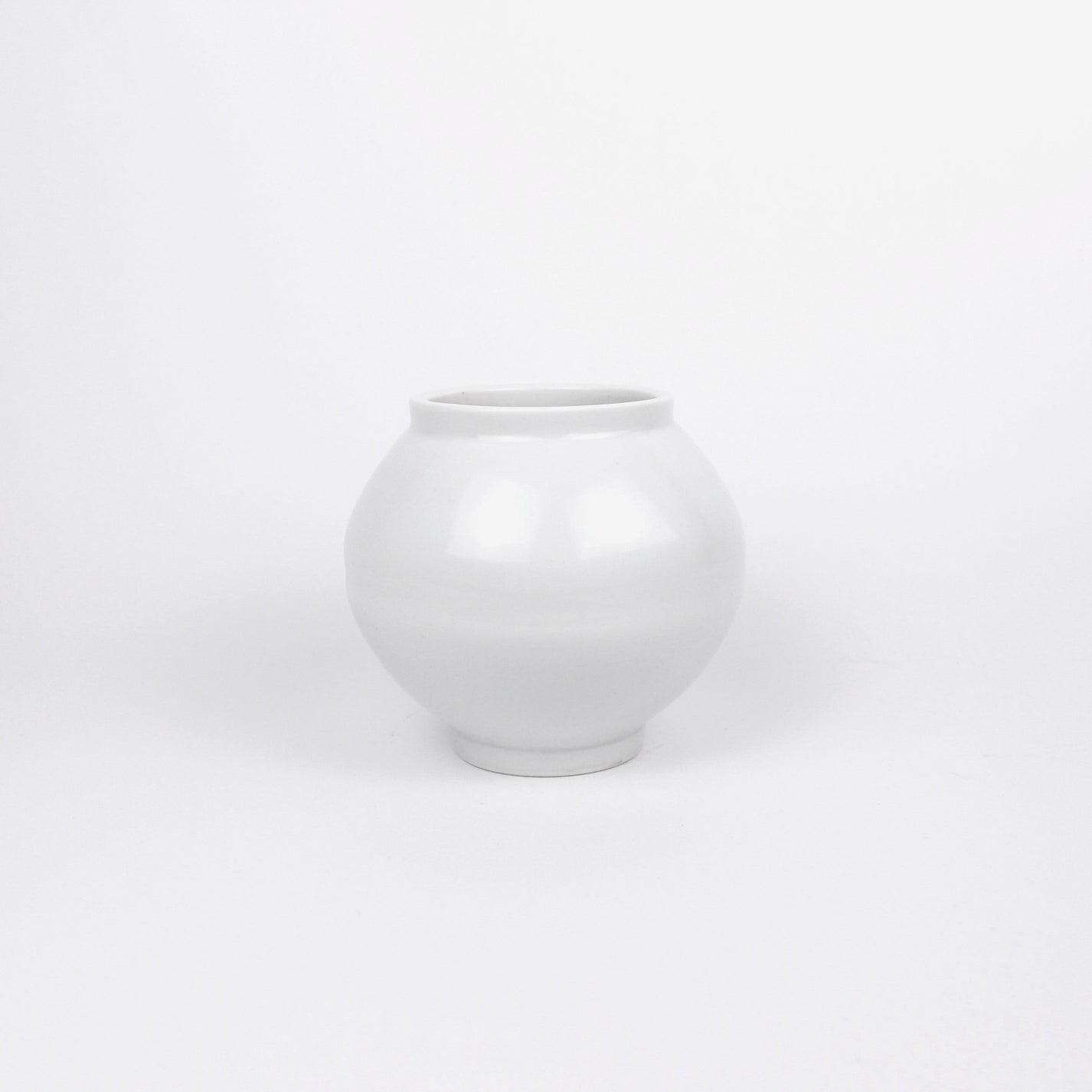 Korean Baekja White Ceramic Moon Jar, H 4&quot;