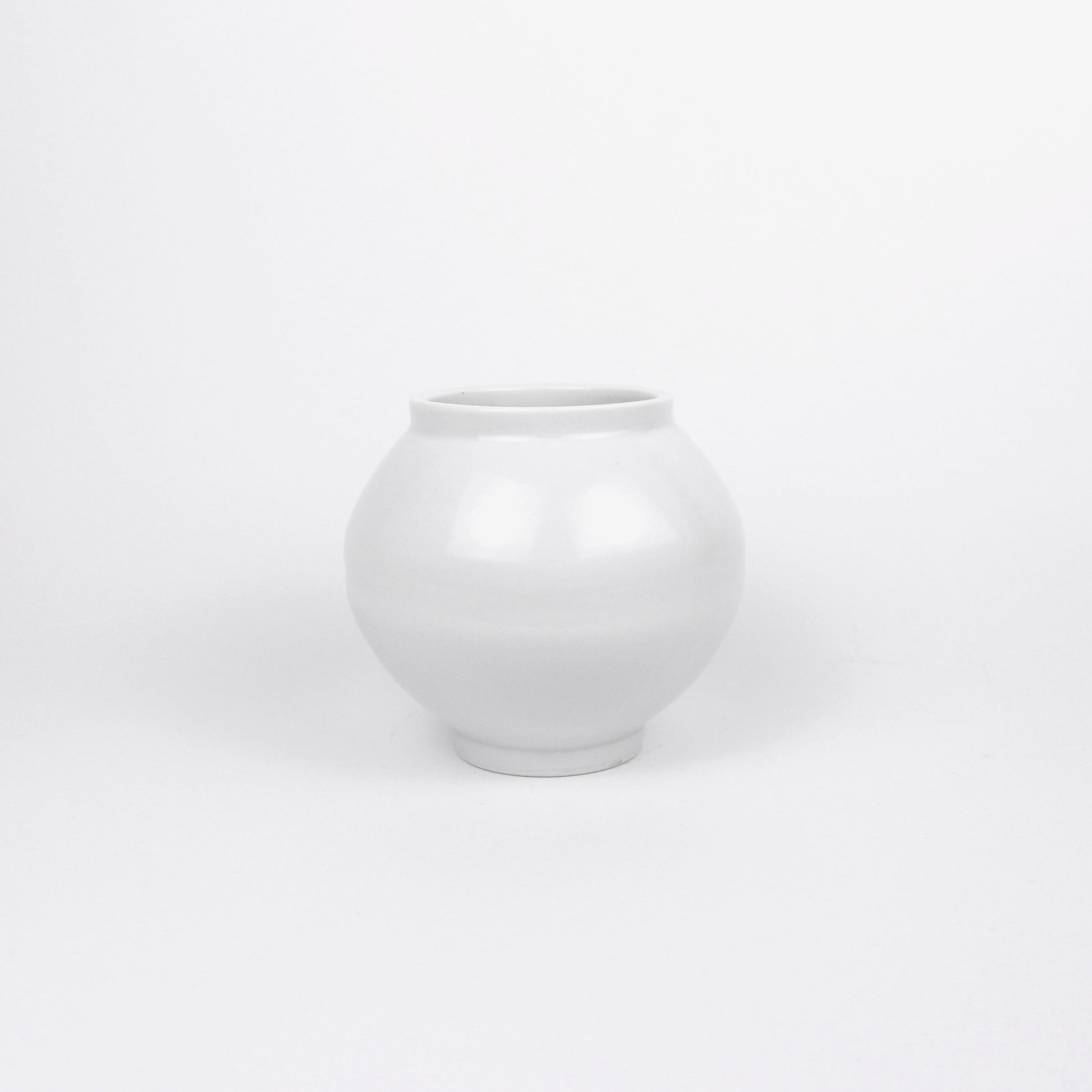Korean Baekja White Ceramic Moon Jar, H 4&quot;