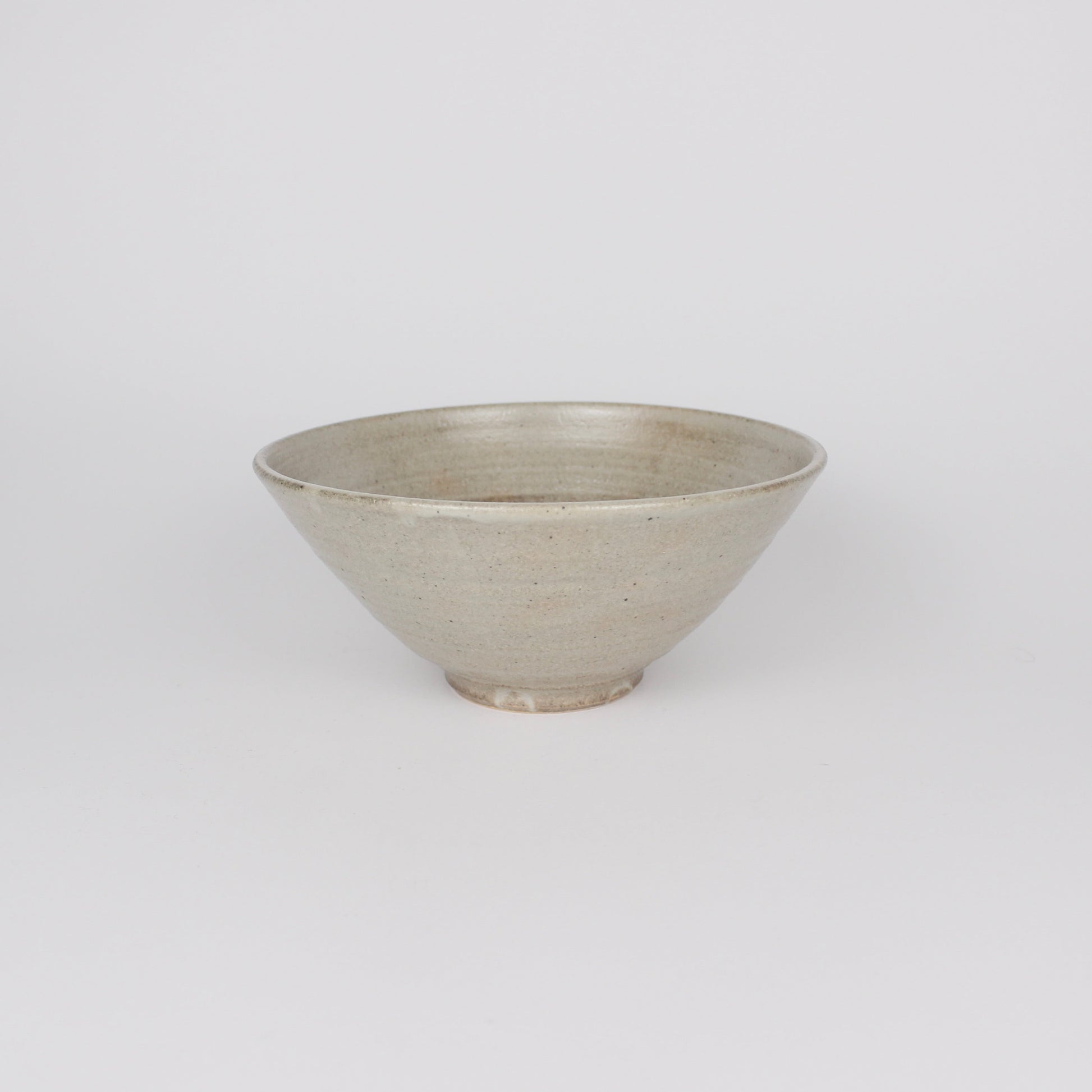 Japanese Shigaraki Ceramic Matcha Bowl, Grainy Beige
