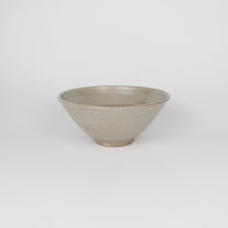 Japanese Shigaraki Ceramic Matcha Bowl, Grainy Beige