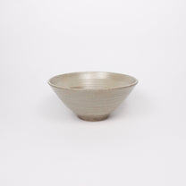 Japanese Shigaraki Ceramic Matcha Bowl, Grainy Beige