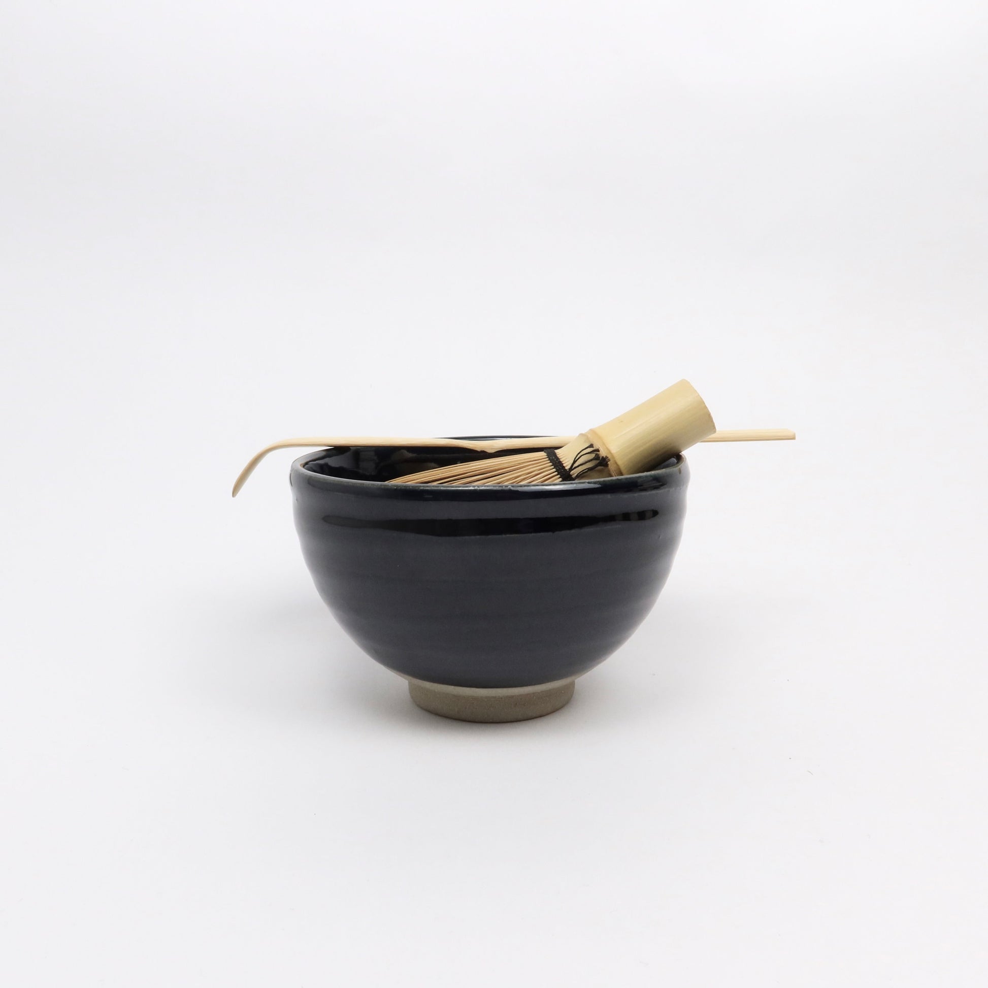 Japanese Mino-yaki Ceramic Matcha Bowl, Dark Midnight