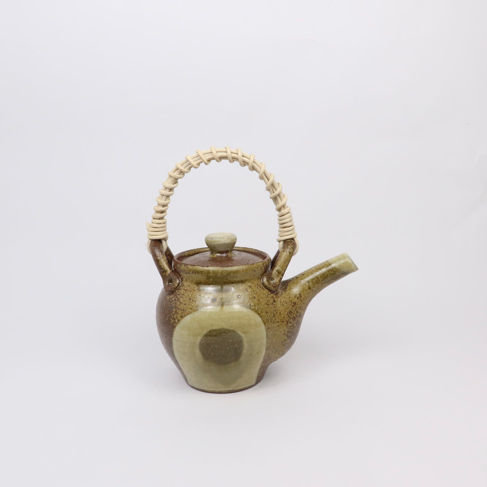 Japanese Shigaraki Dobin 土瓶 Tea Pot with Rattan Handle