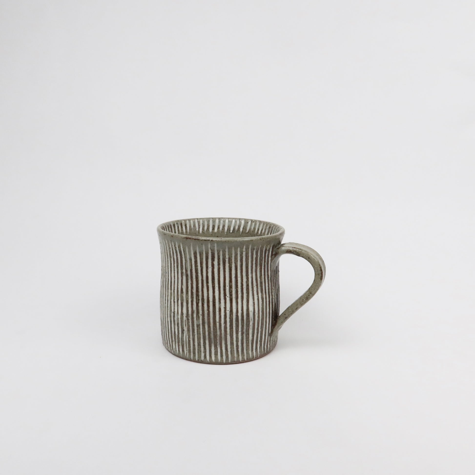 Japanese Minoyaki Ceramic Sgraffito Mug