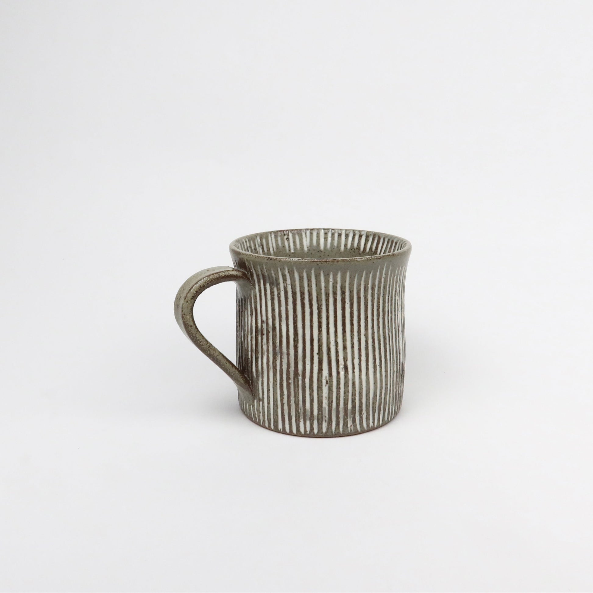 Japanese Minoyaki Ceramic Sgraffito Mug