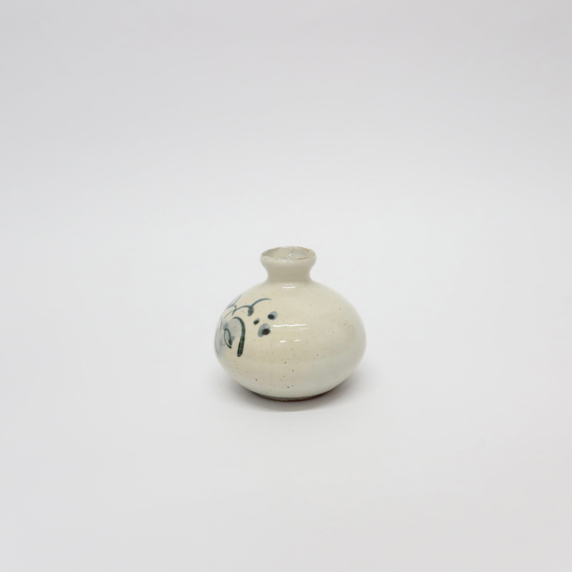 Japanese Shigaraki Hand-painted Vase