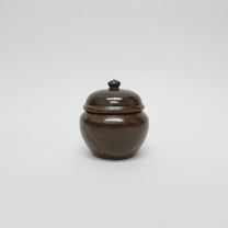 Korean Onggi Earthenware &#39;Yeonbong&#39; Jar