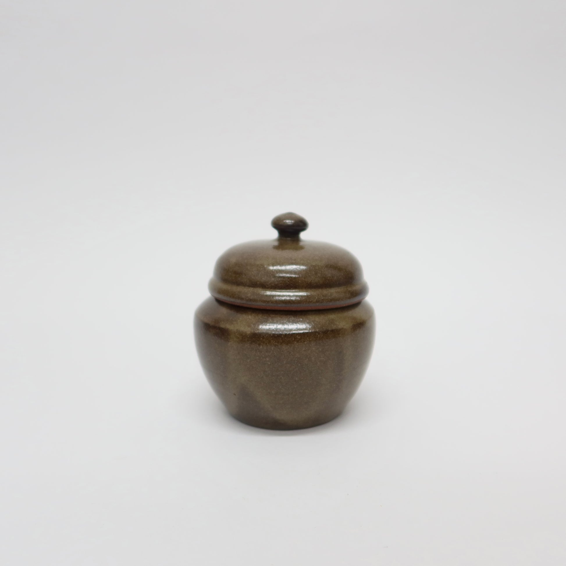 Korean Onggi Earthenware &#39;Yeonbong&#39; Jar
