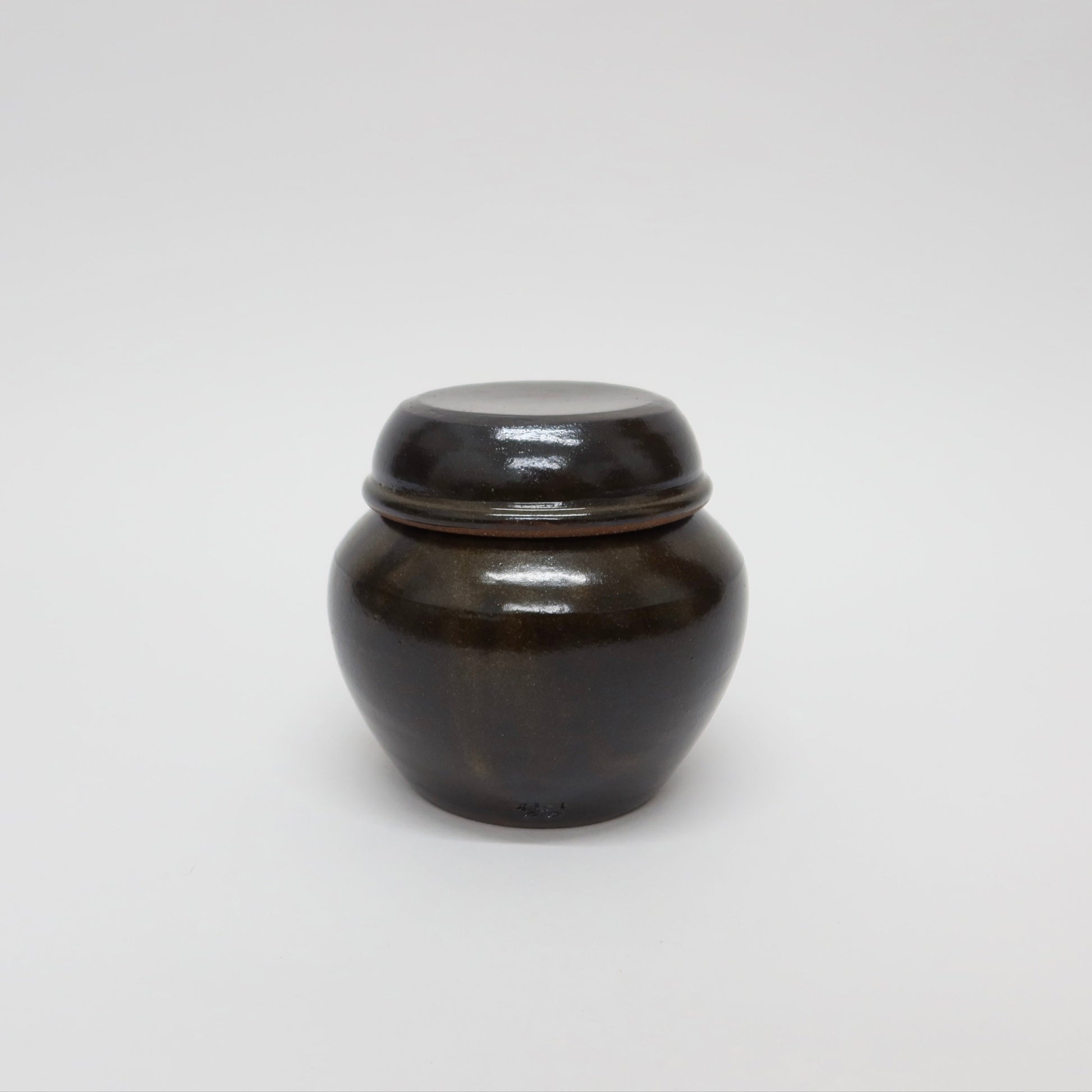 Korean Onggi Earthenware Flat Lidded Jar, 3 Sizes