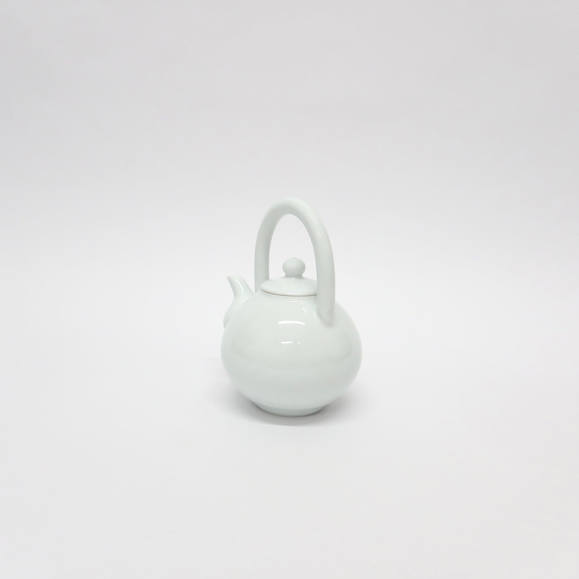 Korean Baekja Porcelain Top Handle Tea Pot