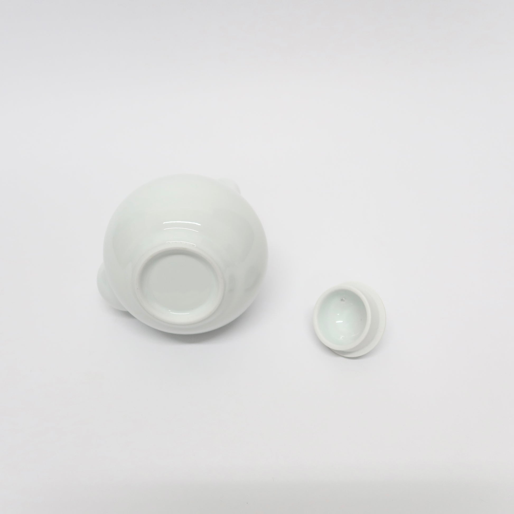 Korean Baekja Porcelain Top Handle Tea Pot