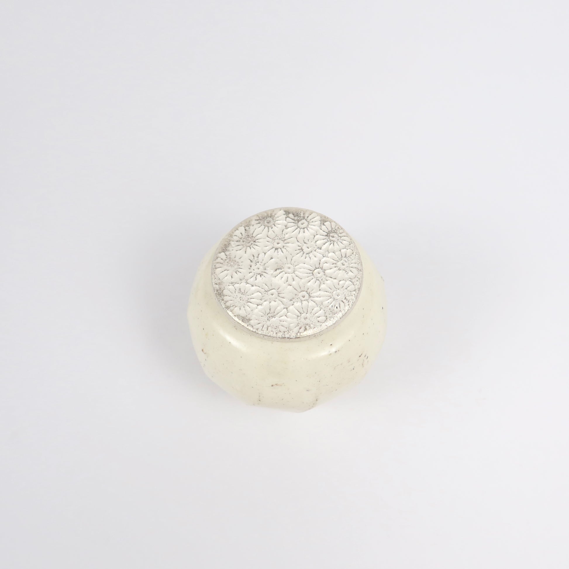 Korean ceramic tea caddy 4