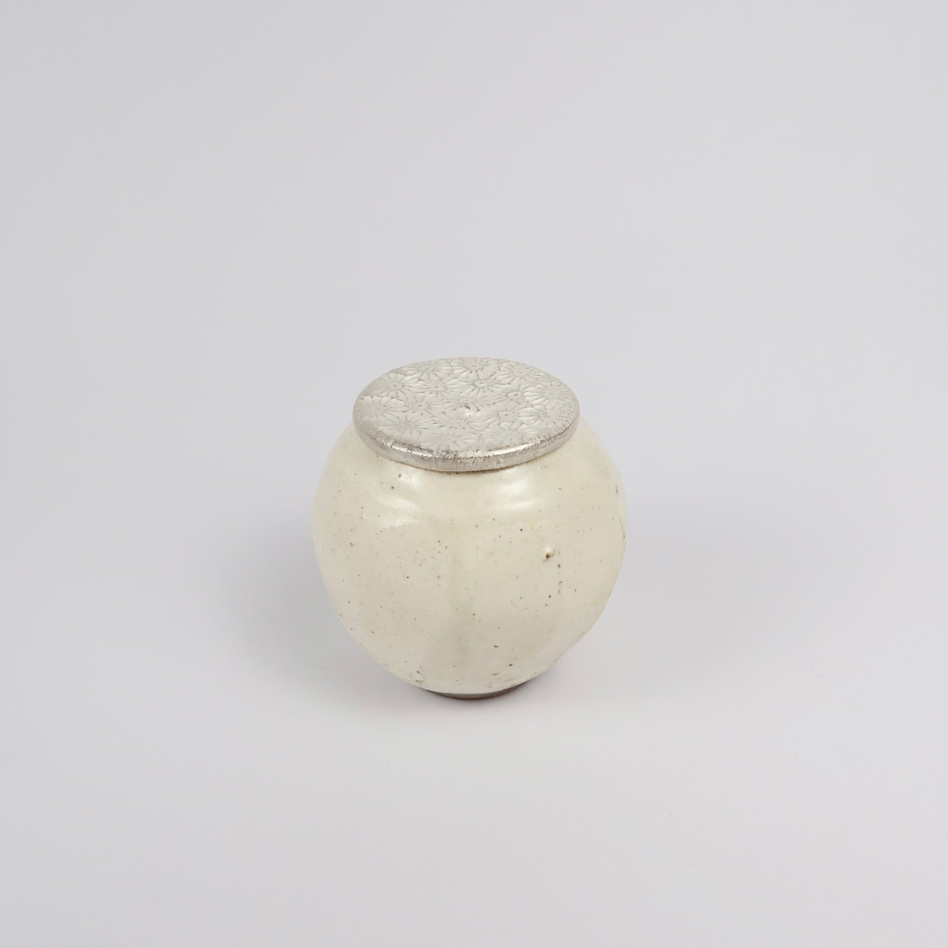 Korean ceramic tea caddy 5