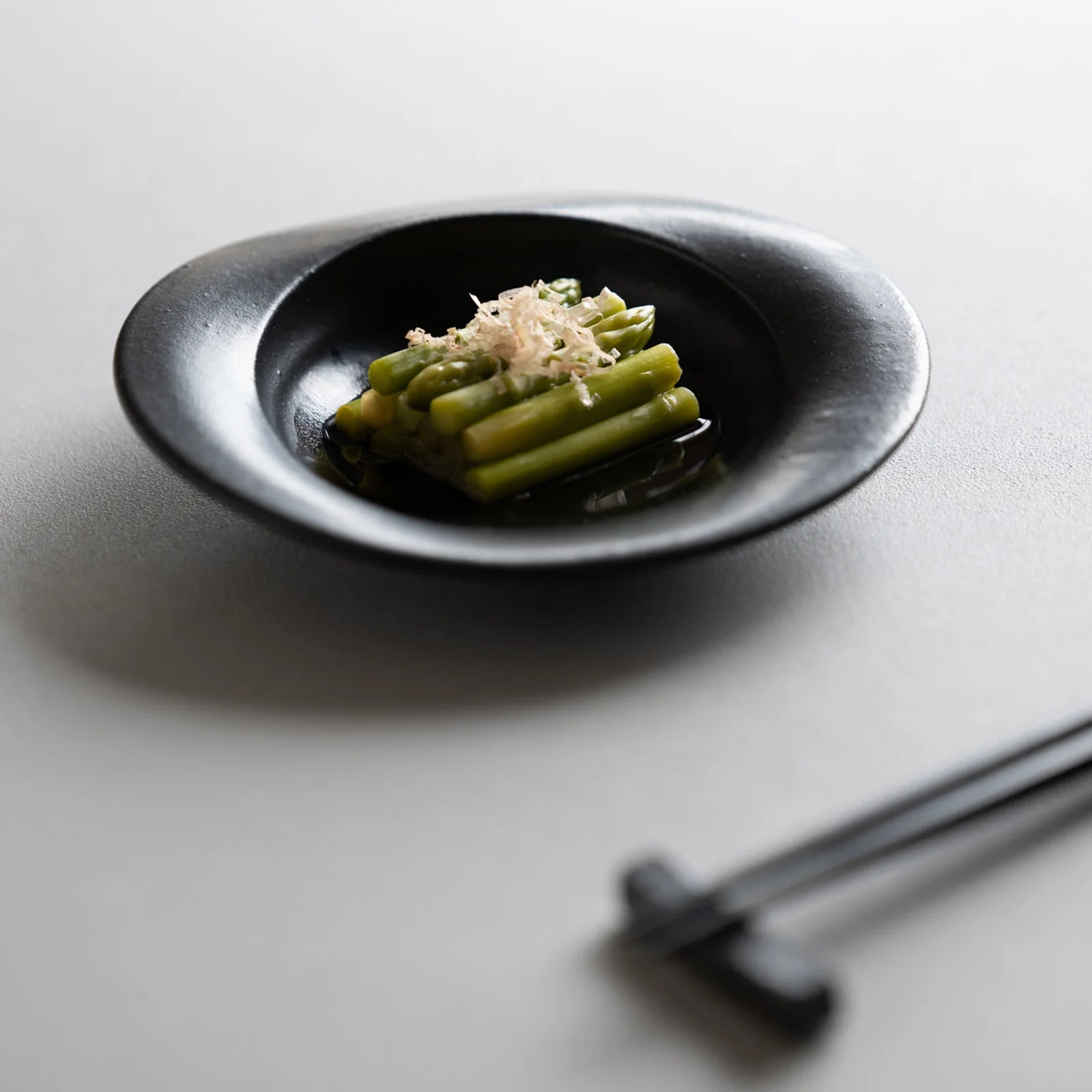 Japanese Scoop Ceramic Plates, Black, 2 sizes